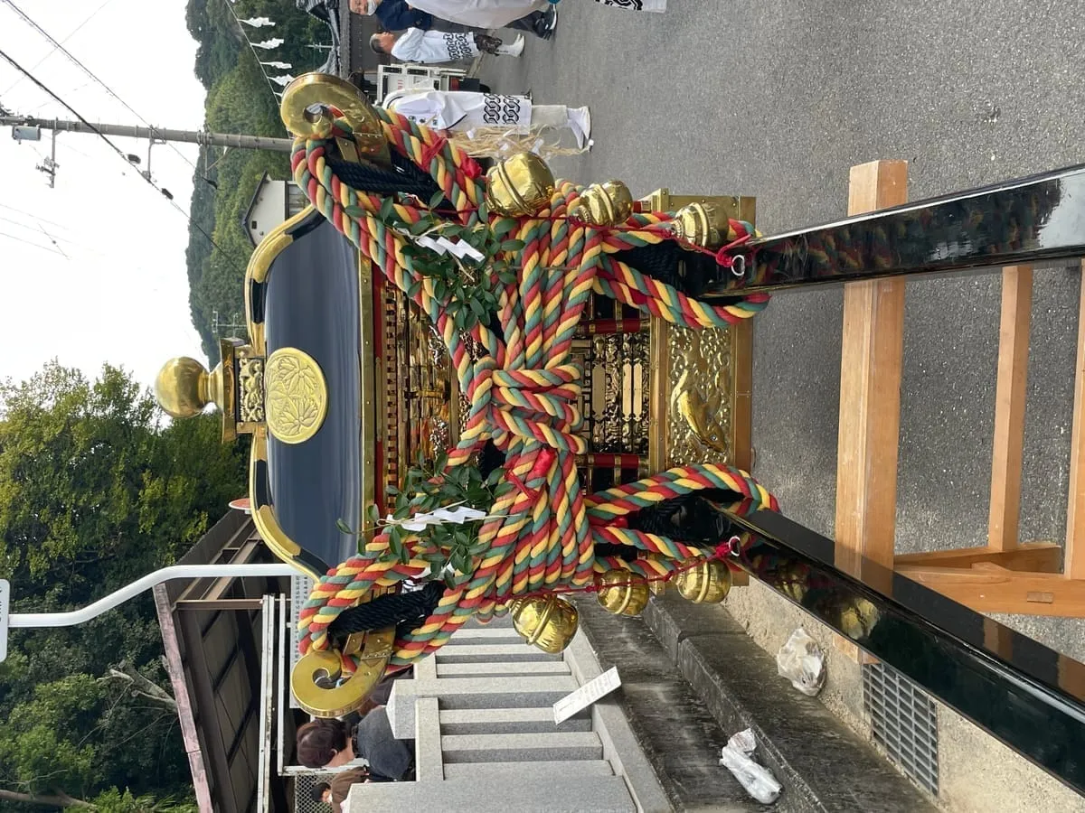 Grand Mikoshi of Matsuyama Shrine (front view)