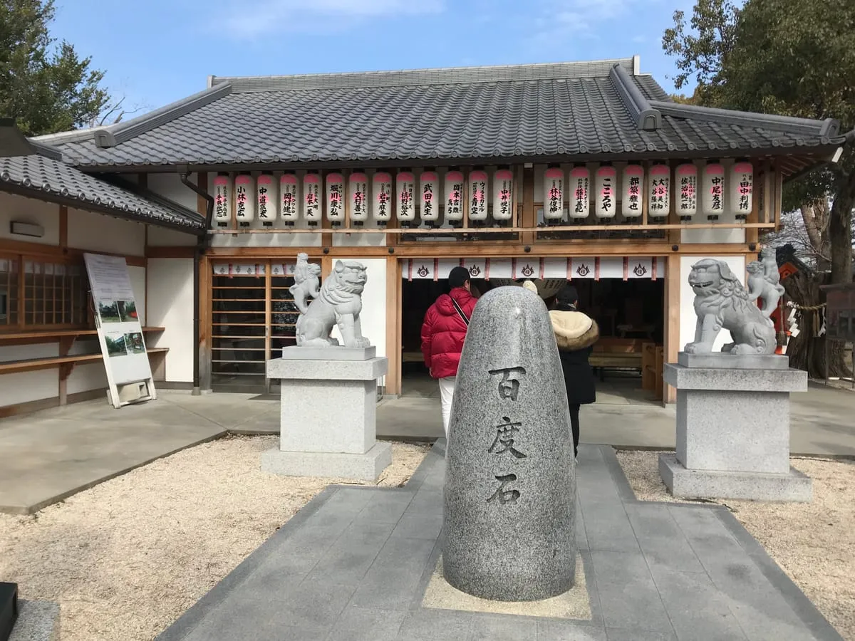 住吉大社 種貸社の拝殿（大阪市）