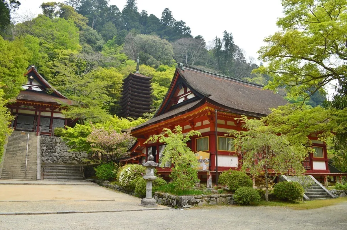 談山神社の十三重塔